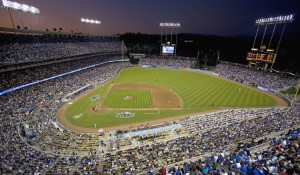 Seattle Mariners Sign Veteran Infielder Donovan Solano for 2025 Season