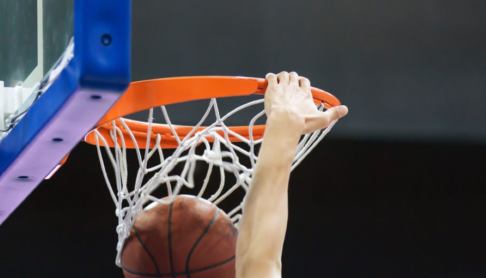 LeBron James' Critique of Men's College Basketball