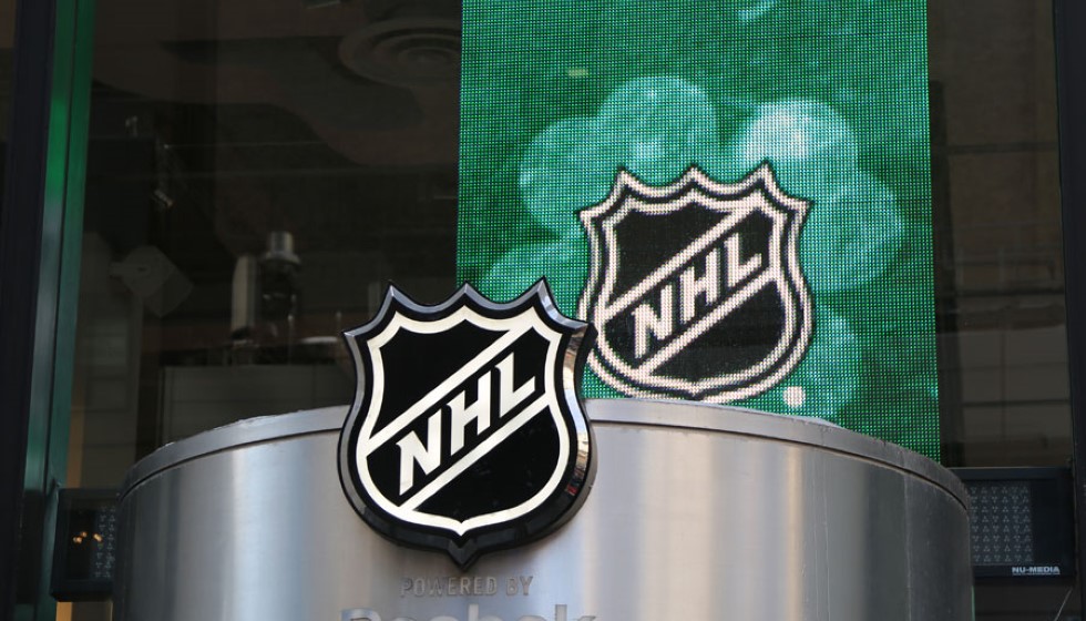 NHL's Stirring December Narrative: Devils, Wild, and League Dynamics